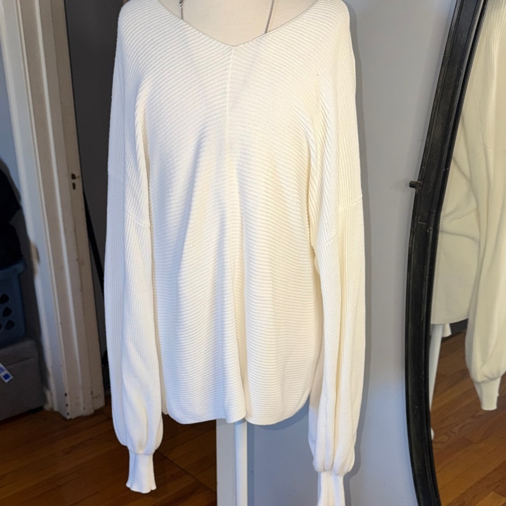 1. State Women's white  V-Neck Sweater - Picture 3 of 7